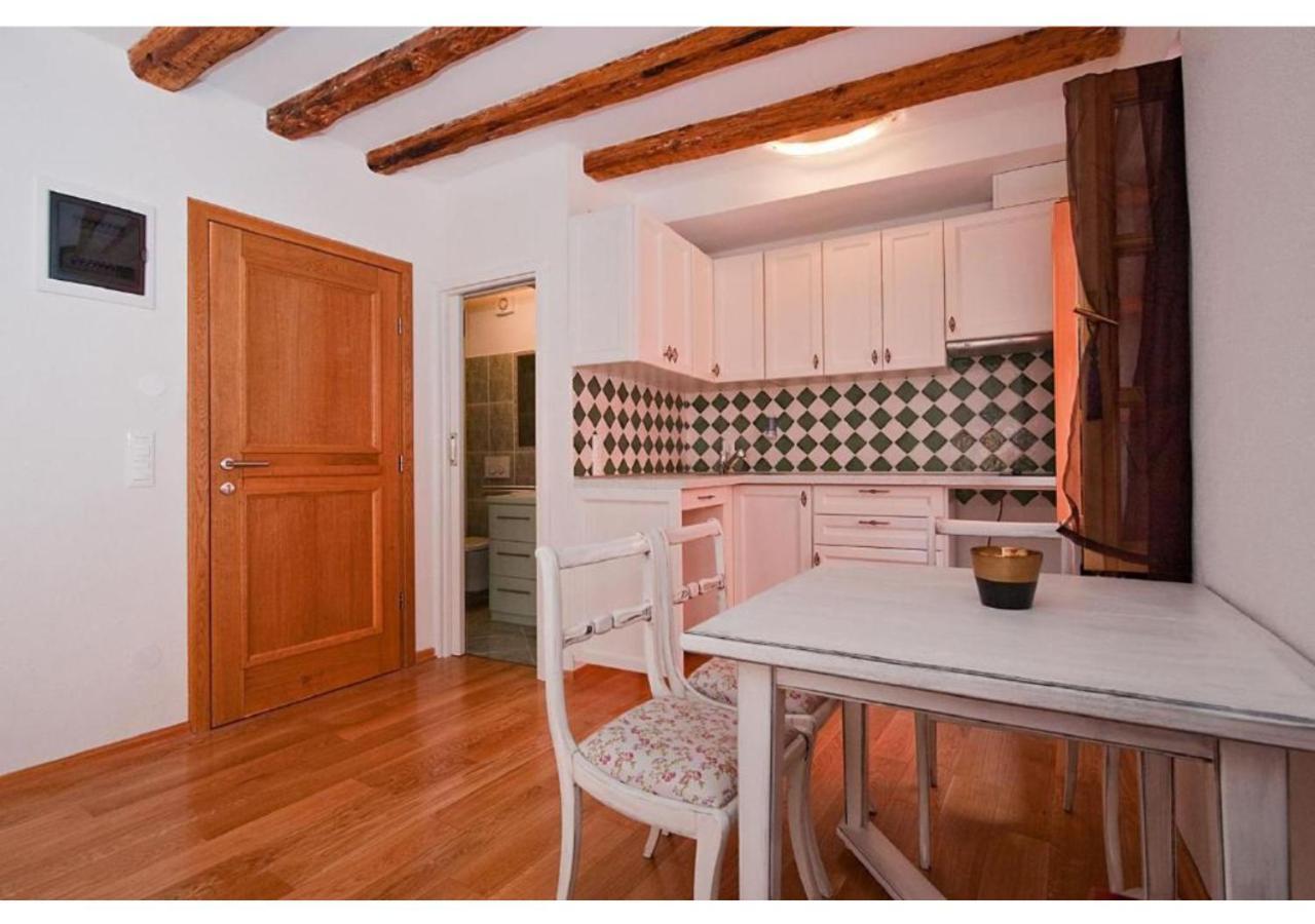 San Cristoforo Accommodations Rovinj - Garzotto Экстерьер фото